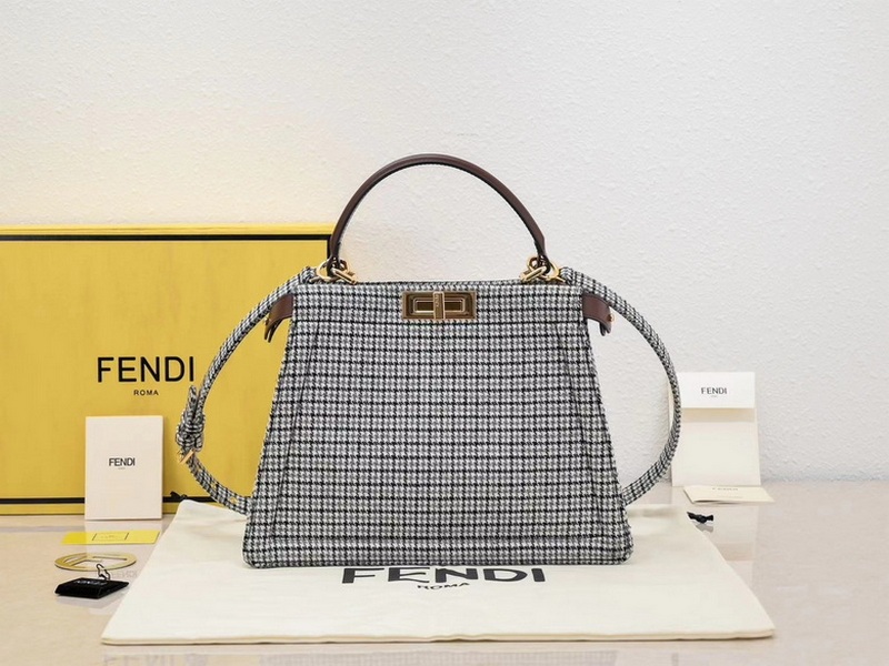 Fendi Handbags 20